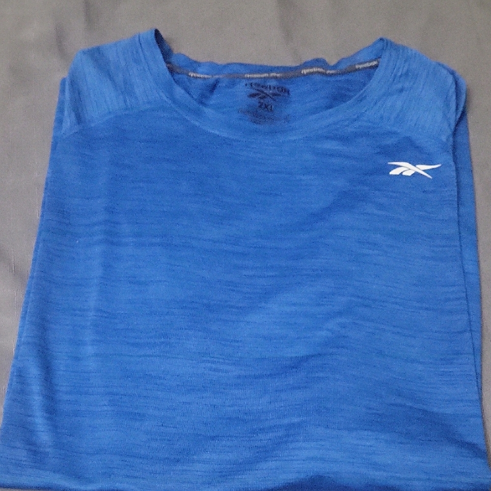 Reebok 2XL Blue Athletic Tee
